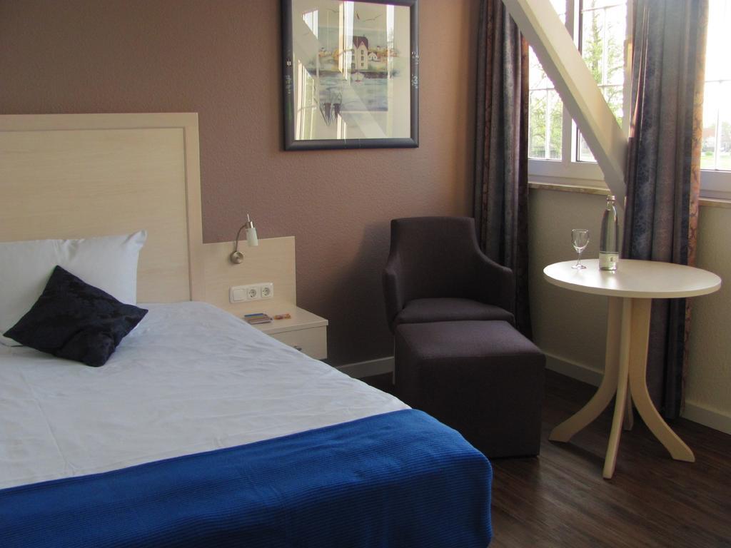 Landhotel Alte Schule - Hotel Garni Шилиг Стая снимка