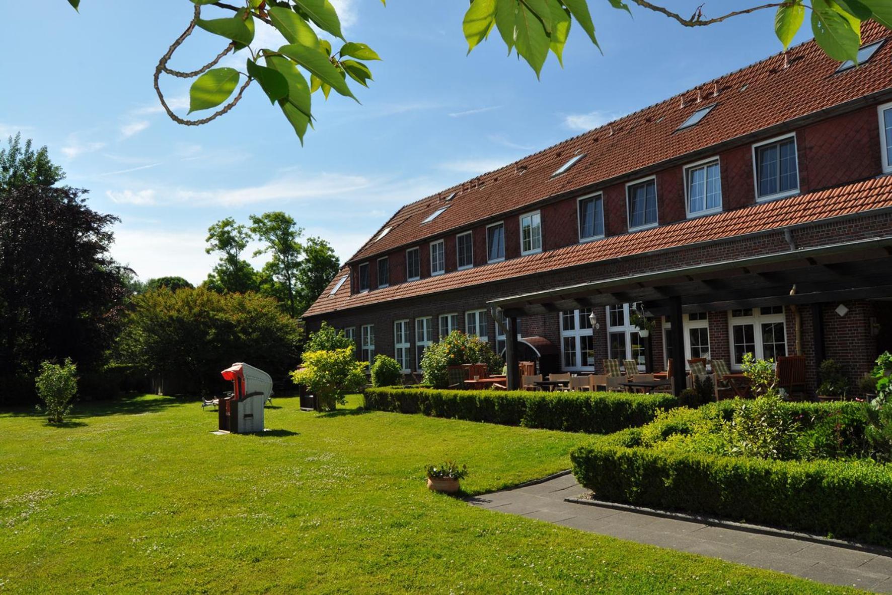 Landhotel Alte Schule - Hotel Garni Шилиг Екстериор снимка